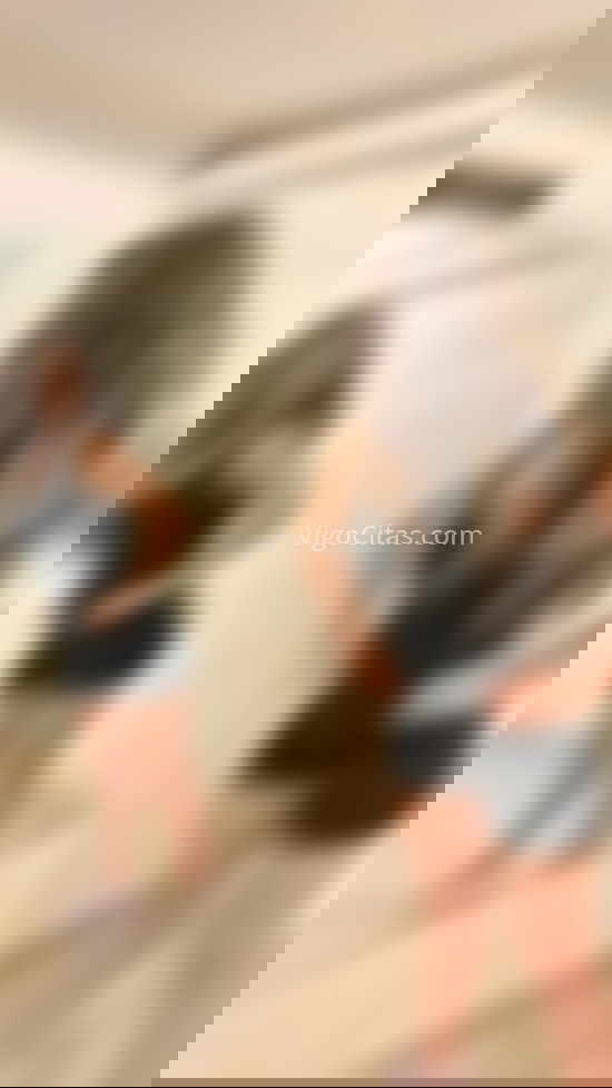 Eli, latina 26 años. 610900498. Citas en VIGO, VIGO. www.vigocitas.com.
