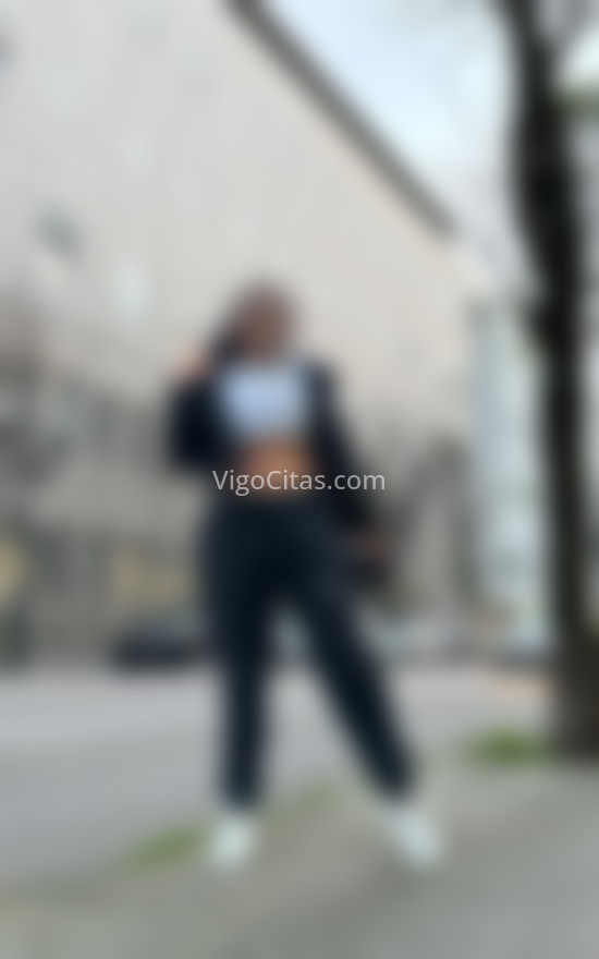 Celeste, joven coqueta. 613807155. Citas en VIGO, VIGO. www.vigocitas.com.