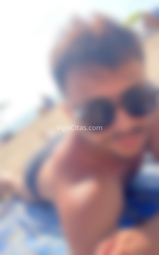 Brenno, brasileño por primera vez. 623234778. Citas en VIGO, VIGO. www.vigocitas.com.