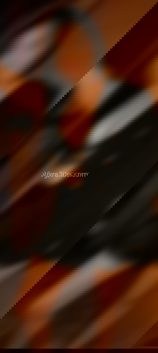 Tamara, joven divertida. 689494606. Citas en VIGO, VIGO. www.vigocitas.com.