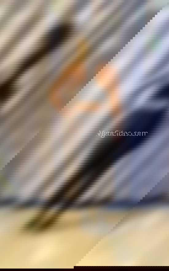 Ninna, joven brasileña. 622173198. Citas en VIGO, VIGO. www.vigocitas.com.