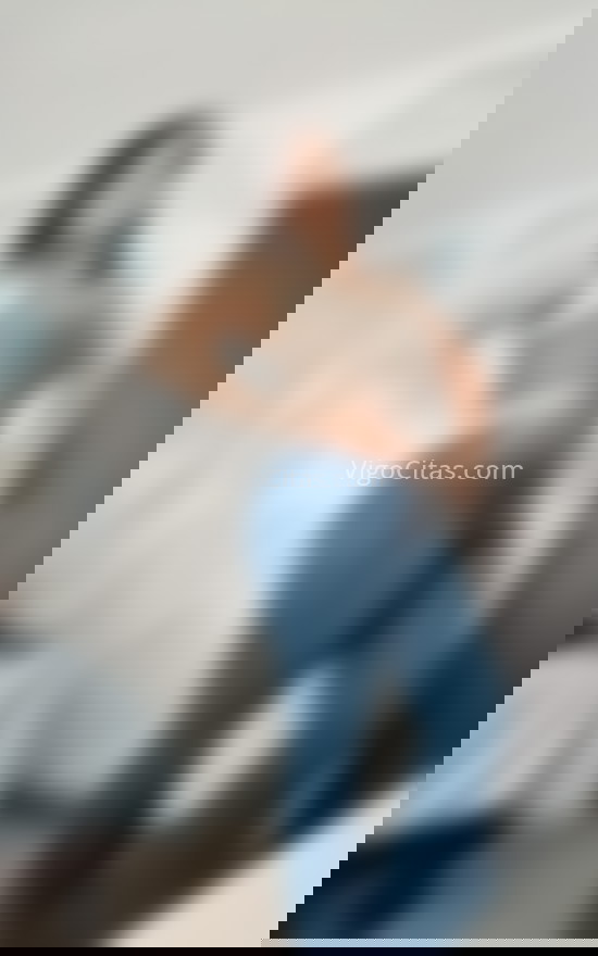 Arianna, colombiana morena. 603279131. Citas en VIGO, VIGO. www.vigocitas.com.
