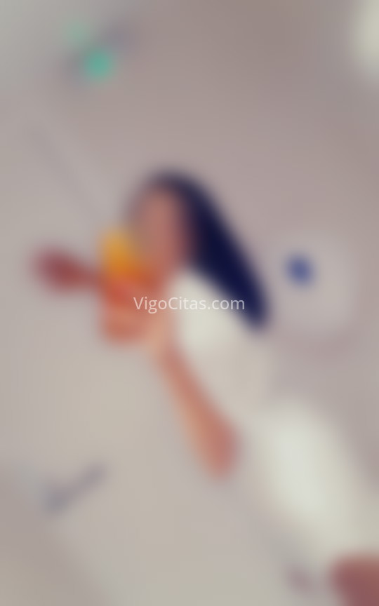 Carolina. 604230295. Citas en VIGO, VIGO. www.vigocitas.com.