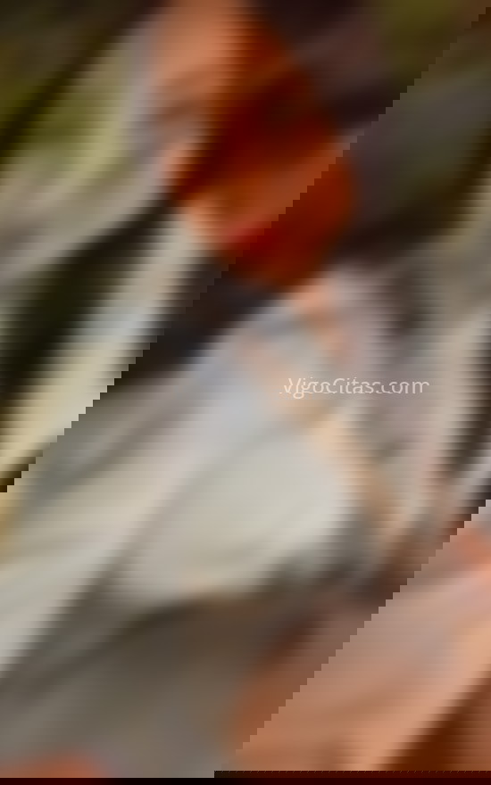 Vanessa, joven trans colombiana. 614235112. Citas en VIGO, VIGO. www.vigocitas.com.