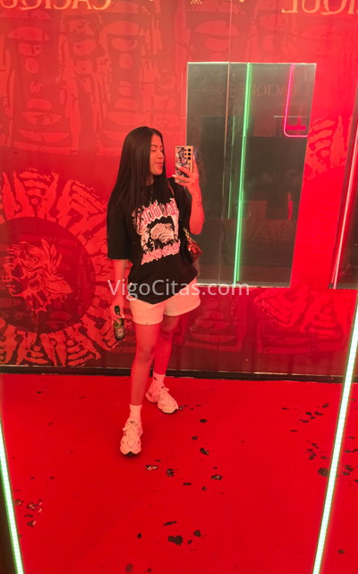 Camila, venezolana jovencita. 643037034. Citas en VIGO, VIGO. www.vigocitas.com.
