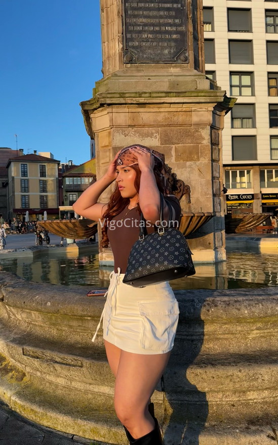 Cristina, trans colombiana. 687805823. Citas en VIGO, VIGO. www.vigocitas.com.
