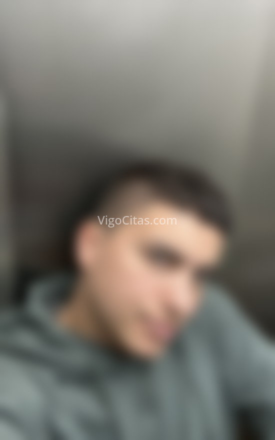 David, joven colombiano . 697165304. Citas en VIGO, VIGO. www.vigocitas.com.