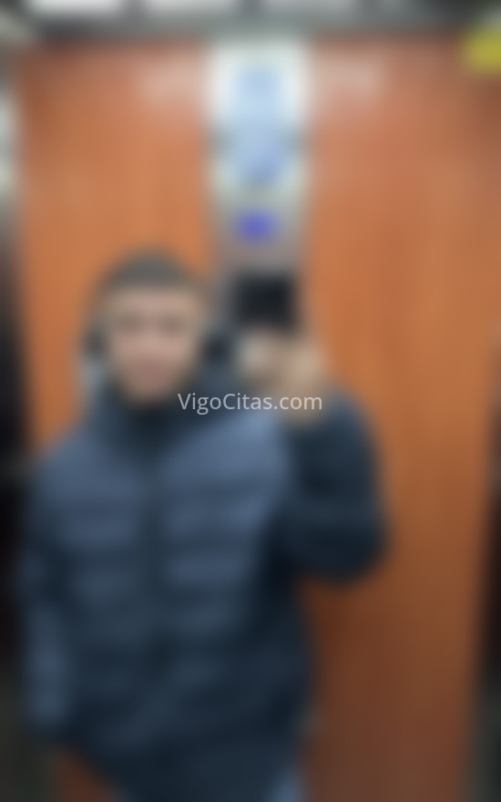 David, joven colombiano . 697165304. Citas en VIGO, VIGO. www.vigocitas.com.