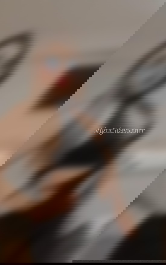 Valeria, joven colombiana. 604841878. Citas en VIGO, VIGO. www.vigocitas.com.