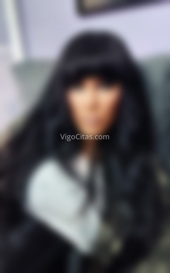 Carola Bellucci, trans morenaza. 643706066. Citas en VIGO, VIGO. www.vigocitas.com.