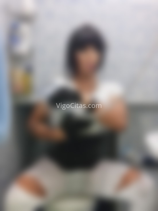 Carola Bellucci, trans morenaza. 643706066. Citas en VIGO, VIGO. www.vigocitas.com.