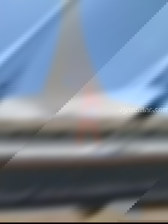 Daniela, mujer colombiana divertida. 602387166. Citas en VIGO, VIGO. www.vigocitas.com.