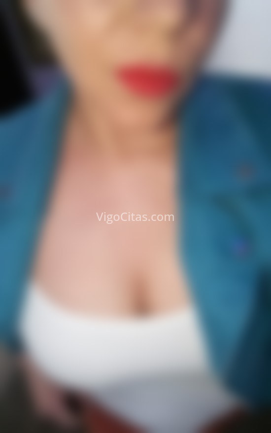 Candela, madurita argentina. 602105944. Citas en VIGO, VIGO. www.vigocitas.com.