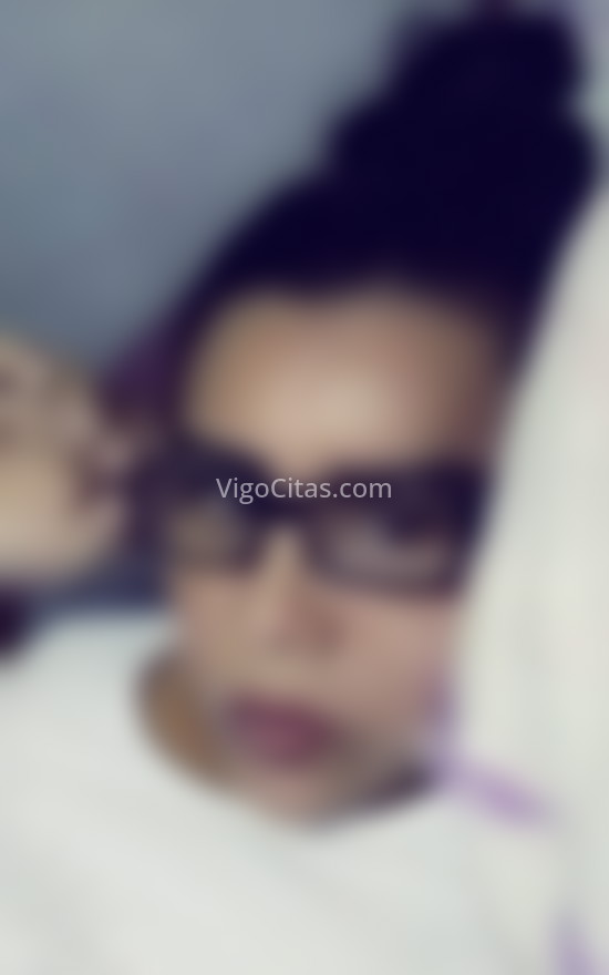 Ámbar, trans muy maja y amable. 633389562. Citas en VIGO, VIGO. www.vigocitas.com.