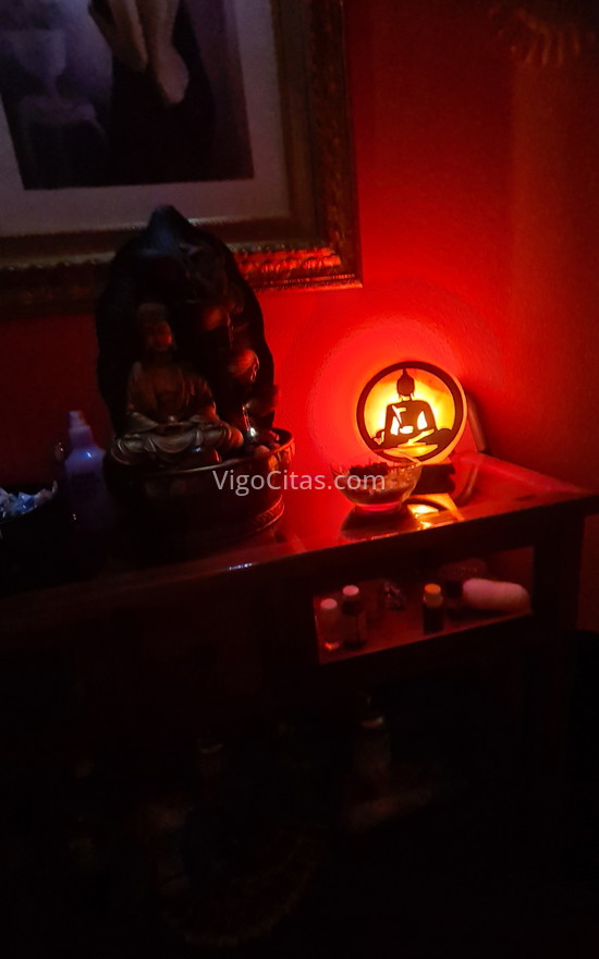 Nati, masajes profesionales . 692527952. Citas en VIGO, VIGO. www.vigocitas.com.