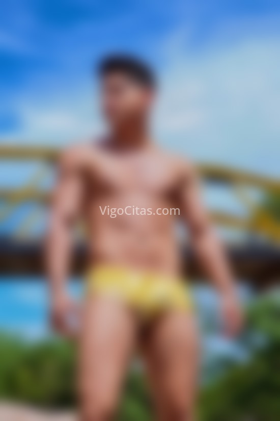 Bruno, latino de paso. 664407620. Citas en VIGO, VIGO. www.vigocitas.com.