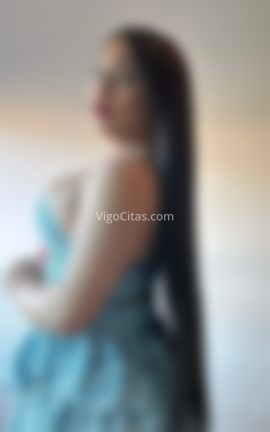 Karen, trans colombiana, joven risueña. 672503907. Citas en VIGO, VIGO. www.vigocitas.com.