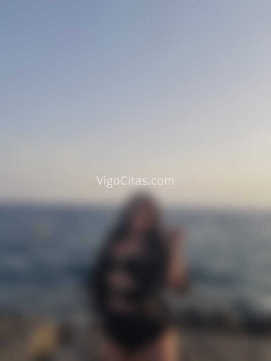 Karen, trans colombiana, joven risueña. 672503907. Citas en VIGO, VIGO. www.vigocitas.com.