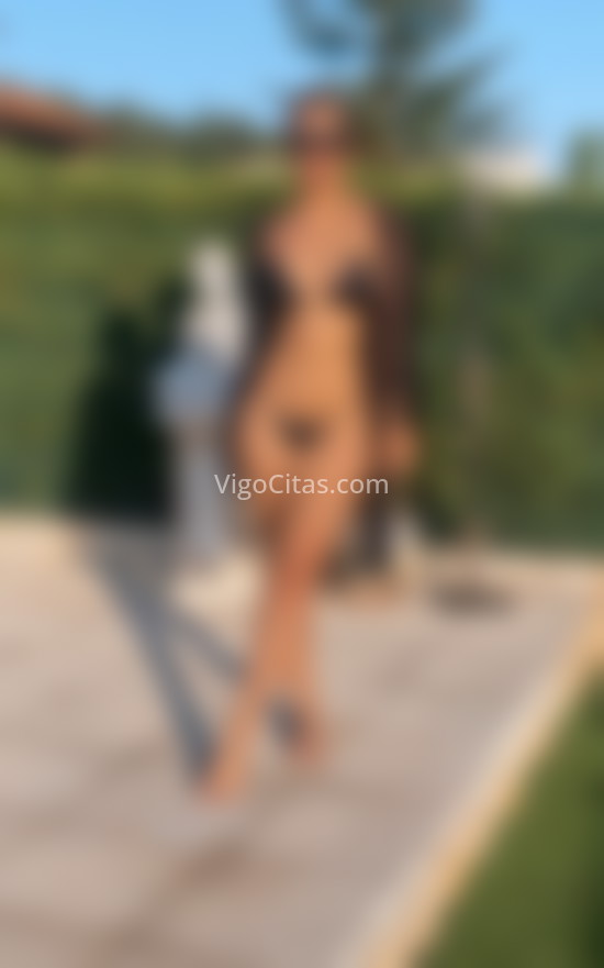 Catalina, joven colombiana. 687806418. Citas en VIGO, VIGO. www.vigocitas.com.