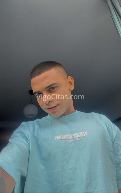 Junior. 685044120. Citas en VIGO, VIGO. www.vigocitas.com.