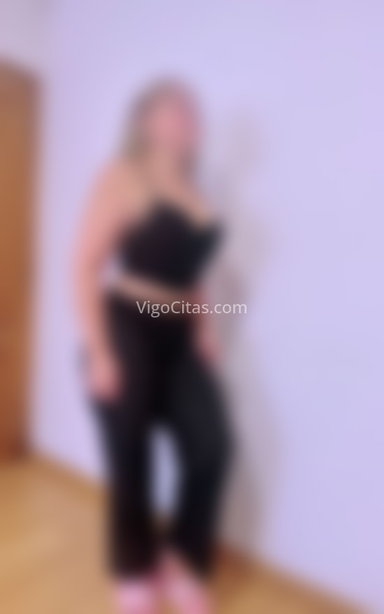 Yuliana, madurita colombiana. 682818348. Citas en VIGO, VIGO. www.vigocitas.com.