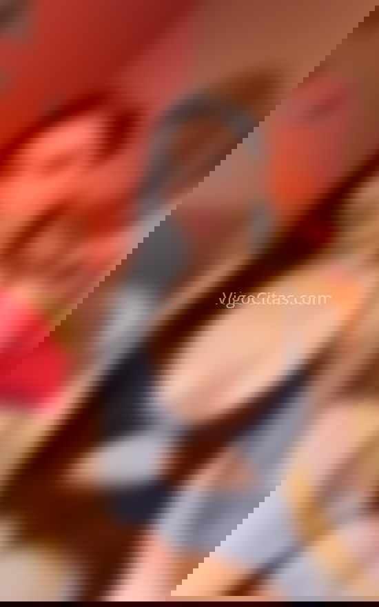 Nicole, joven brasileña . 692483751. Citas en VIGO, VIGO. www.vigocitas.com.