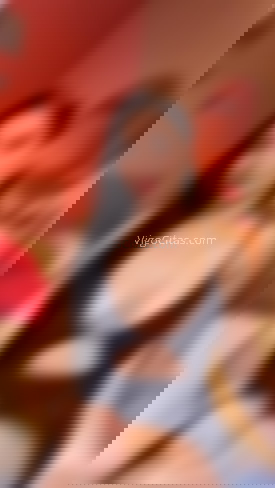 Nicole, joven brasileña . 692483751. Citas en VIGO, VIGO. www.vigocitas.com.