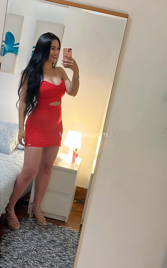 Nicole, joven brasileña . 672963318. Citas en VIGO, VIGO. www.vigocitas.com.