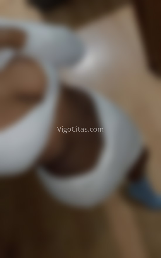 Cristal, joven divertida. 612430670. Citas en VIGO, VIGO. www.vigocitas.com.