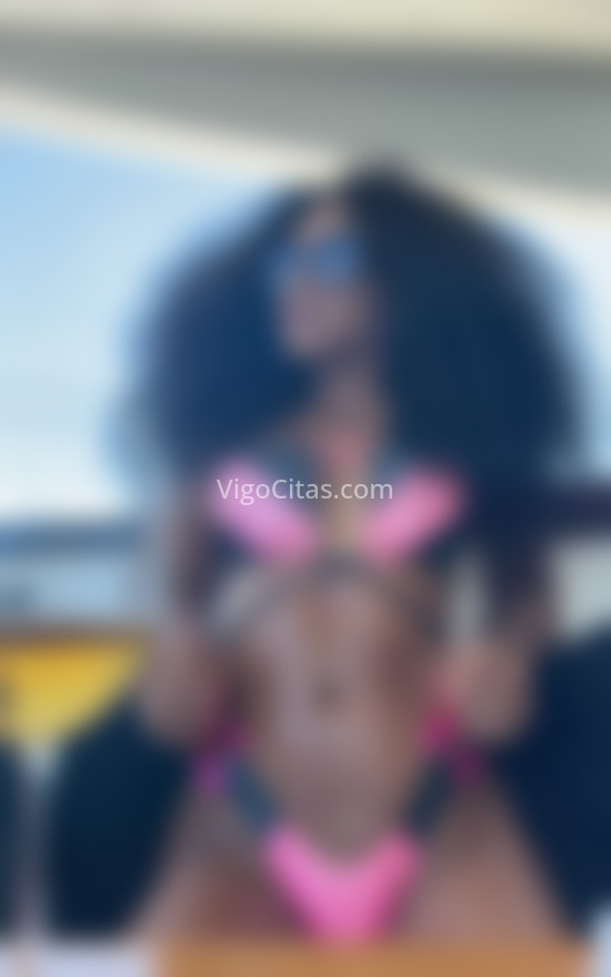 Lorena, trans brasileña de paso . 603604785. Citas en VIGO, VIGO. www.vigocitas.com.