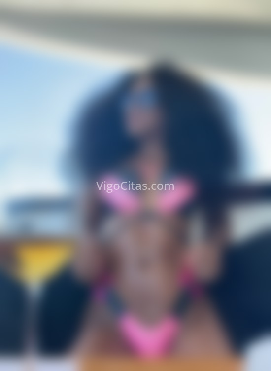 Lorena, trans brasileña de paso . 603604785. Citas en VIGO, VIGO. www.vigocitas.com.