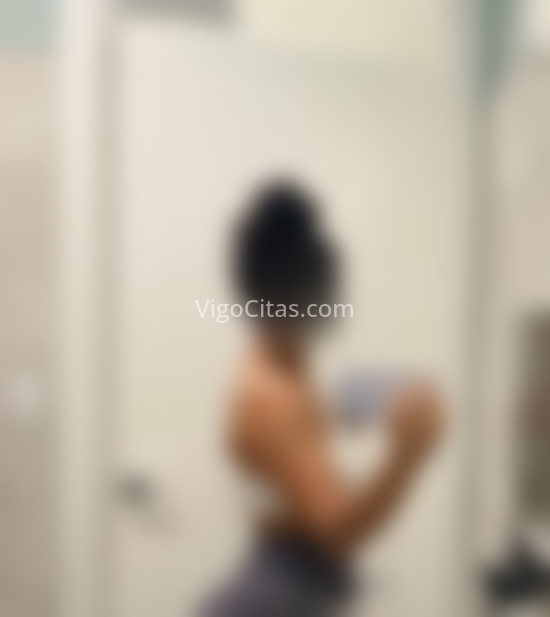 Kamyla, brasileña recién llegada. 631529993. Citas en VIGO, VIGO. www.vigocitas.com.