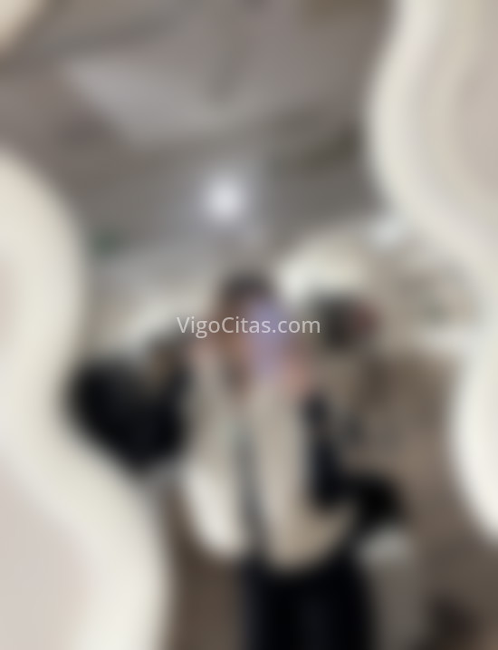 Emily Camila, joven colombiana . 687145898. Citas en VIGO, VIGO. www.vigocitas.com.