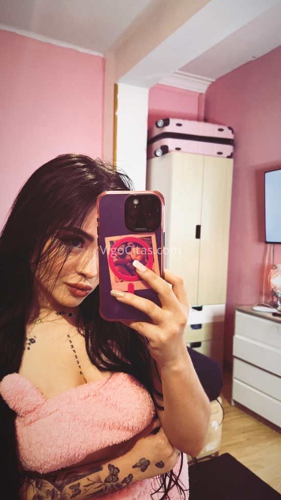 Sabrina, jovencita colombiana . 613226440. Citas en VIGO, VIGO. www.vigocitas.com.