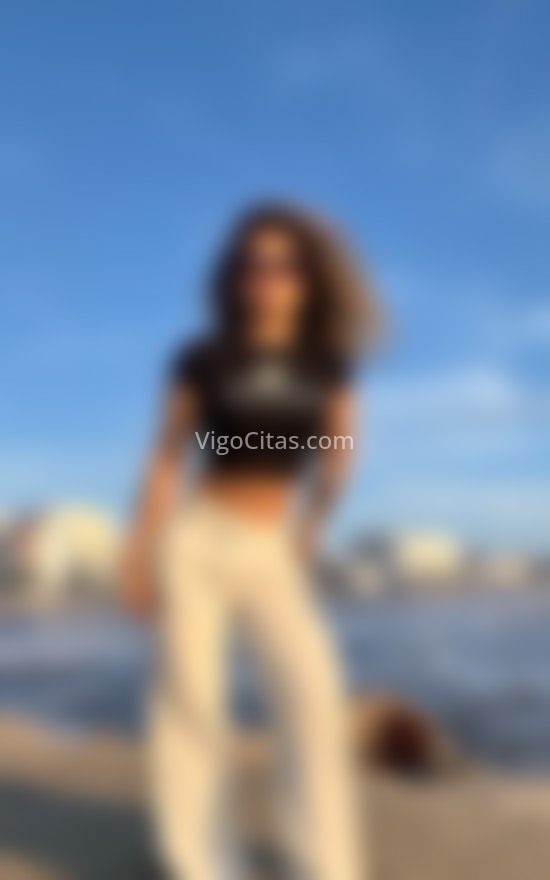 Cleo Ferraz, rubia explosiva . 612212605. Citas en VIGO, VIGO. www.vigocitas.com.