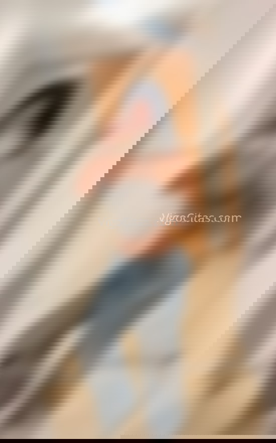 Andrea, colombiana . 662374818. Citas en VIGO, VIGO. www.vigocitas.com.