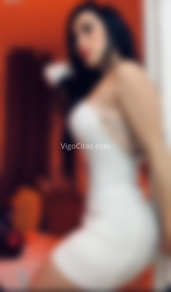Katalina, colombiana 24 años. 631992358. Citas en VIGO, VIGO. www.vigocitas.com.