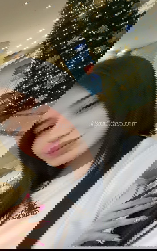 Camila, joven colombiana muy guapa. 633976317. Citas en VIGO, VIGO. www.vigocitas.com.