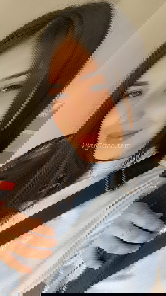 Camila, joven colombiana muy guapa. 633976317. Citas en VIGO, VIGO. www.vigocitas.com.