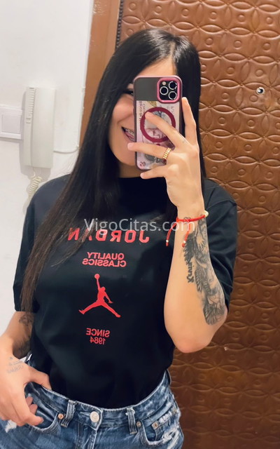 Camila, joven colombiana muy guapa. 633976317. Citas en VIGO, VIGO. www.vigocitas.com.
