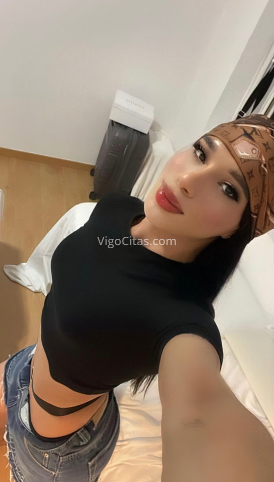 Zoe, jovencita trans fiestera. 661039061. Citas en VIGO, VIGO. www.vigocitas.com.