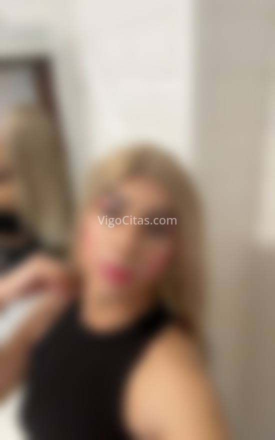 Sofía, CD latina . 651386484. Citas en VIGO, VIGO. www.vigocitas.com.