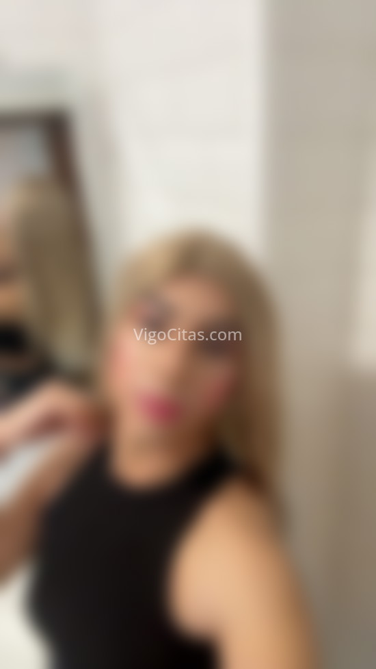 Sofía, CD latina . 651386484. Citas en VIGO, VIGO. www.vigocitas.com.