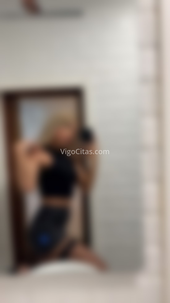 Sofía, CD latina . 651386484. Citas en VIGO, VIGO. www.vigocitas.com.