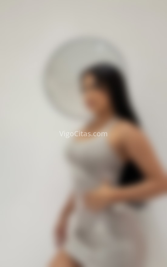 Katy, jovencita latina. 697708396. Citas en VIGO, VIGO. www.vigocitas.com.