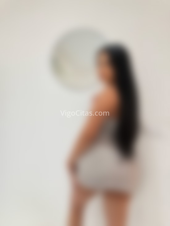 Katy, jovencita latina. 697708396. Citas en VIGO, VIGO. www.vigocitas.com.
