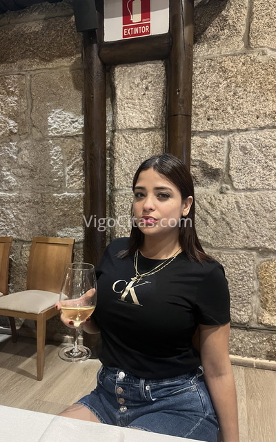 Danna, joven venezolana. 611316579. Citas en VIGO, VIGO. www.vigocitas.com.