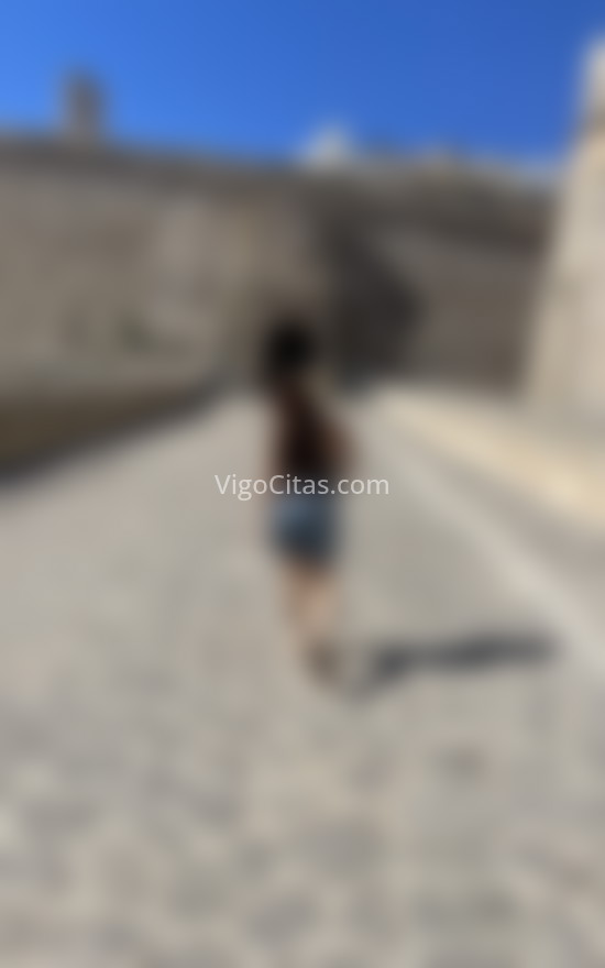 Danna, joven venezolana. 611316579. Citas en VIGO, VIGO. www.vigocitas.com.
