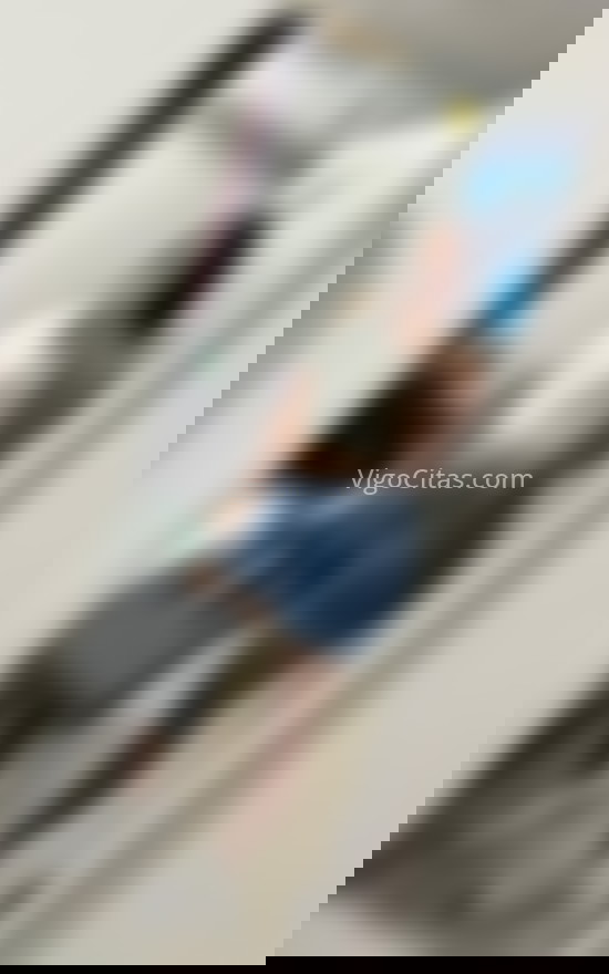Andrea, latina dulce y cariñosa. 638137995. Citas en VIGO, VIGO. www.vigocitas.com.