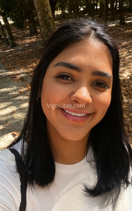 Melissa, joven brasileña . 641086604. Citas en VIGO, VIGO. www.vigocitas.com.